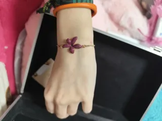 Pulsera y pendientes Parfois