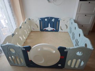 Parque infantil bebé - Espacio