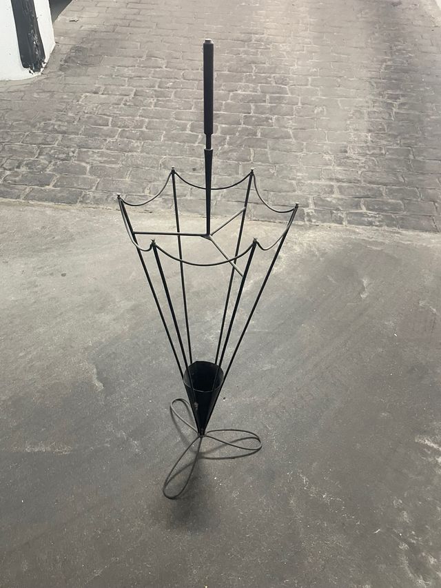 Paraguero vintage metal