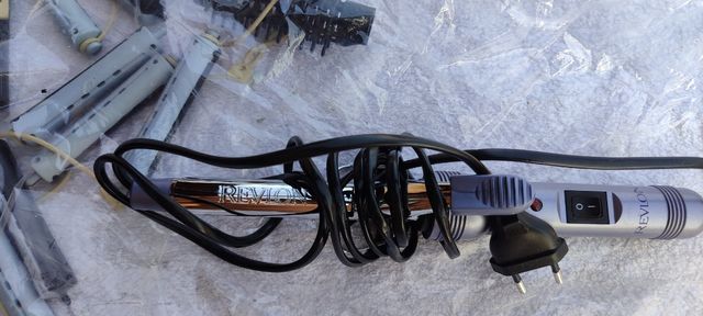 Revlon Piastra Ricci - Arriccia capelli