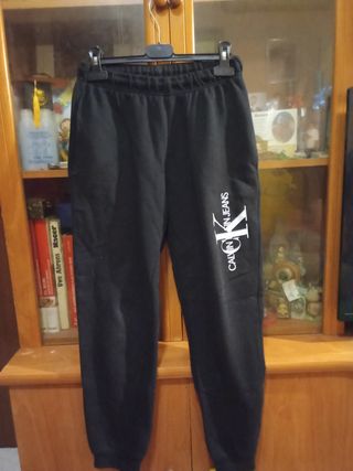 Chándal Calvin Klein de niño 