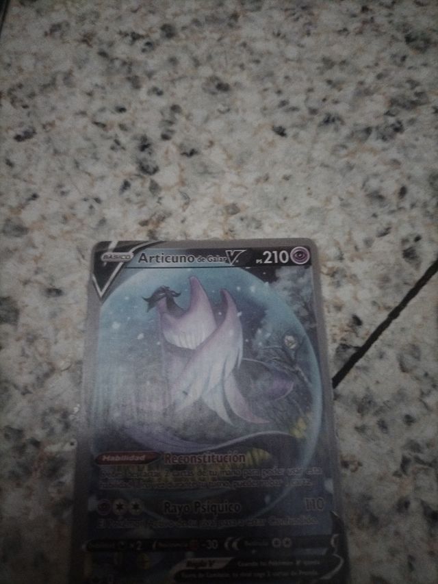 Articuno V Pokémon Carta