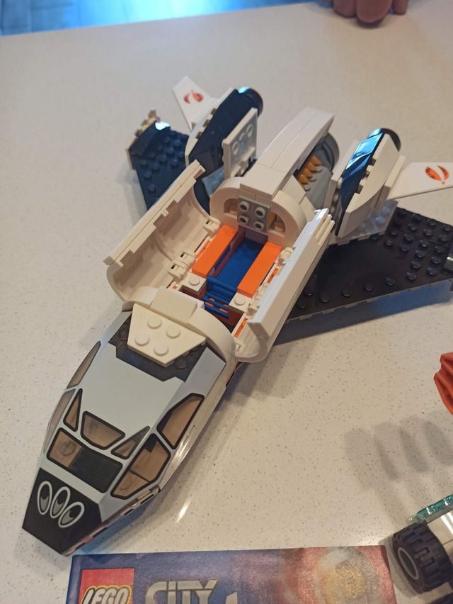 Lego City 60226 Shuttle Marte