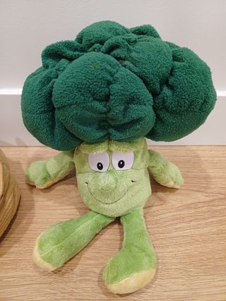 Peluches Verduras: Brócoli & Cesta de Ikea