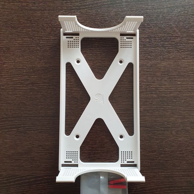 Soporte pared XBOX SERIES S