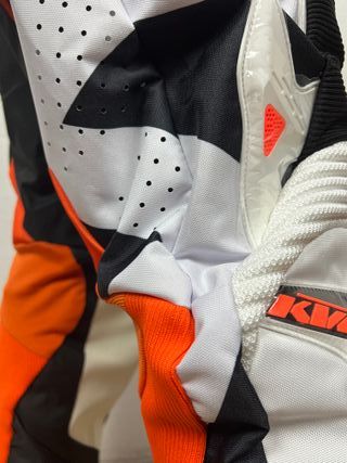 Traje motocross KTM naranja - Nuevo 