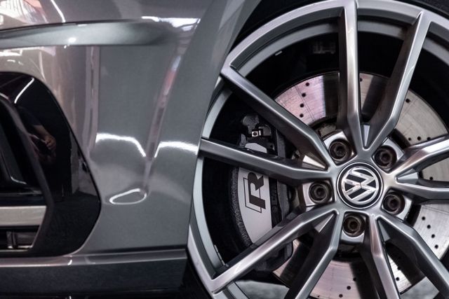 Volkswagen Golf R310CV (2018)