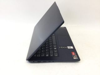 pc portatil lenovo 82kt