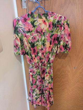 Vestido floral rosa