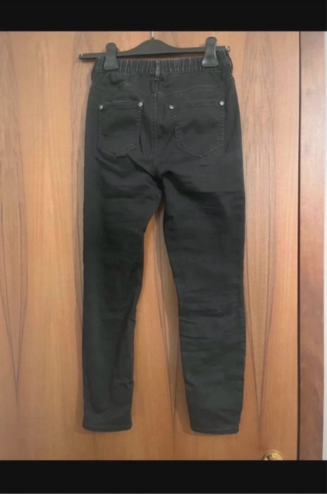 Jeggings neri elasticizzati