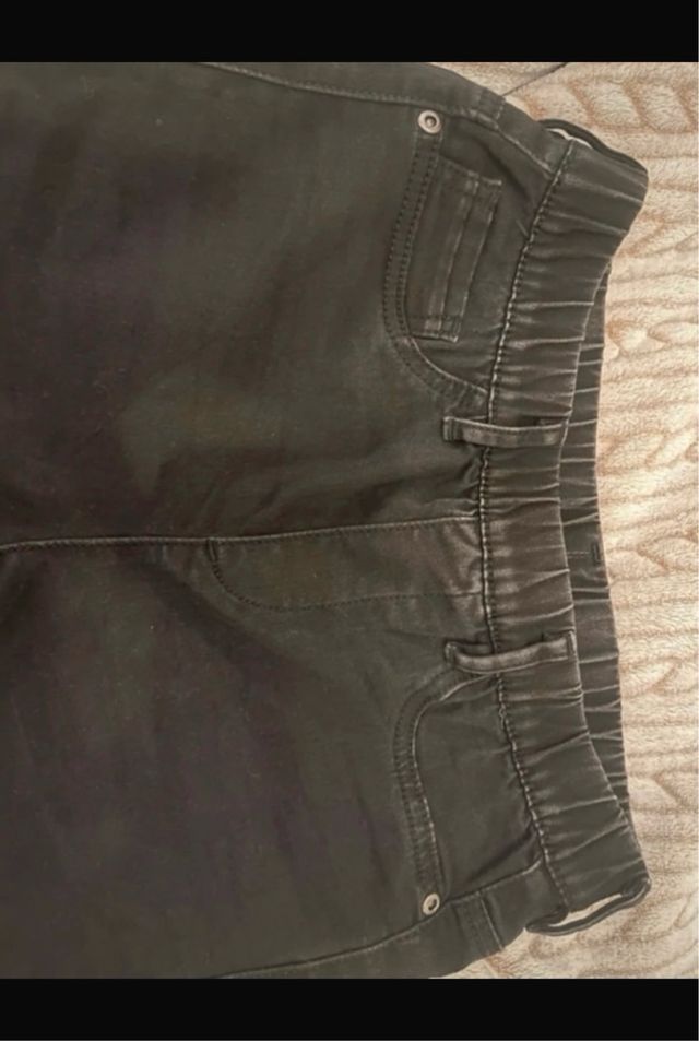 Jeggings neri elasticizzati
