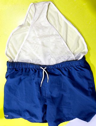 Camiseta + bañador M/L x 5 eur!