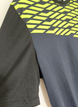 Camiseta + bañador M/L x 5 eur!