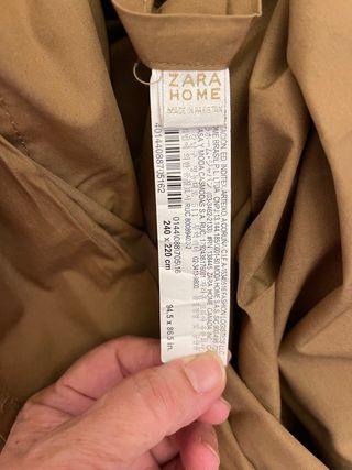 Funda nórdica marrón. Zara.