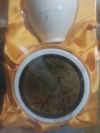 Crisca Agua de Colonia - Botella y estuche