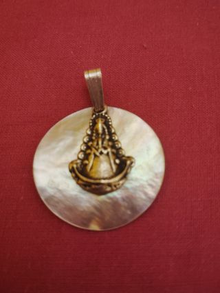 Colgante Virgen Rocío: Plata & Nácar