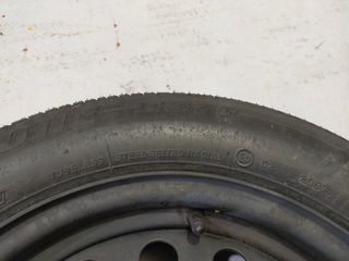 Llanta Nissan con Neumático Nuevo 185/65R15 88V