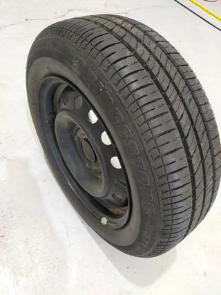 Llanta Nissan con Neumático Nuevo 185/65R15 88V