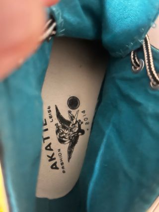 Zapatillas AKATIE - Mujer