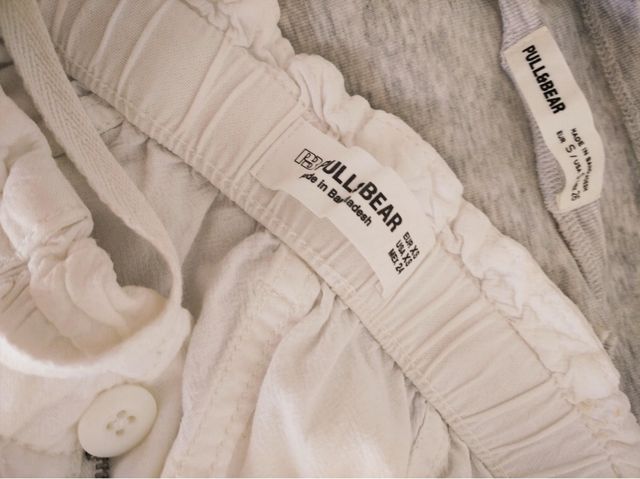 Conjunto Pull&Bear (nuevo) - top gris + shorts bla