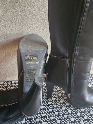 Stivali Primadonna alti neri