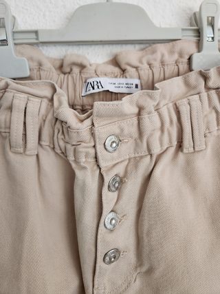 Pantalón  Zara 