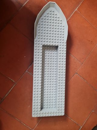 Base y cubierta de Lego barco gris