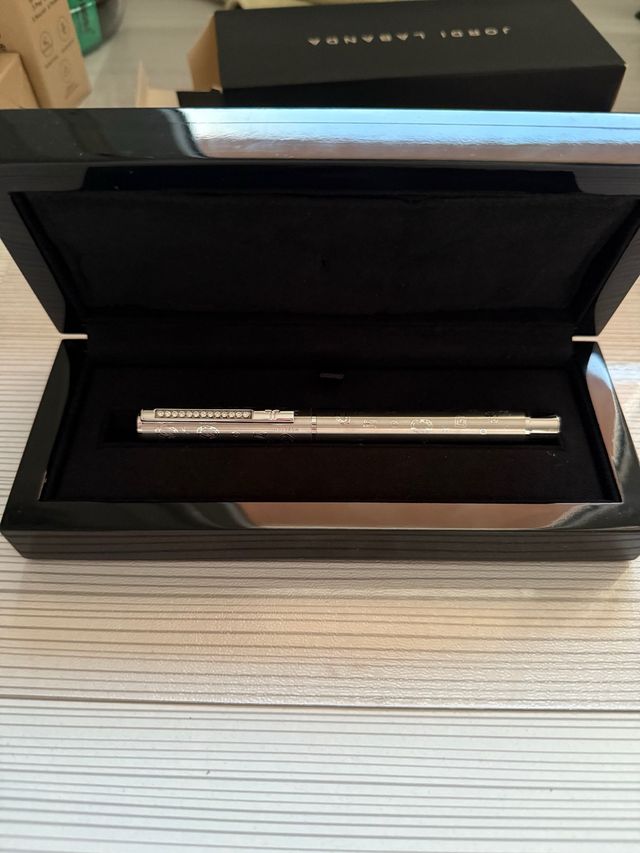 Pluma y Funda Jordi Labanda