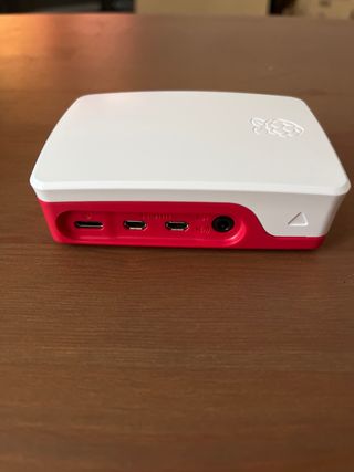 Raspberry Pi 4 Model B + 2x cajas refrigeración