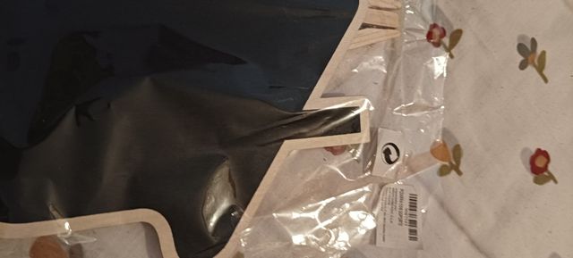 Pizarra pizarra pequeña con caballete