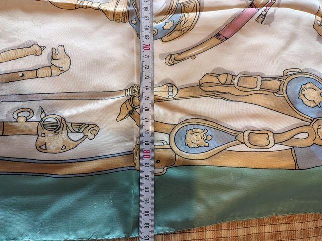 Foulard seta beige e verde