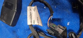 L0169297F Pretensor cinturón izquierdo Mercedes