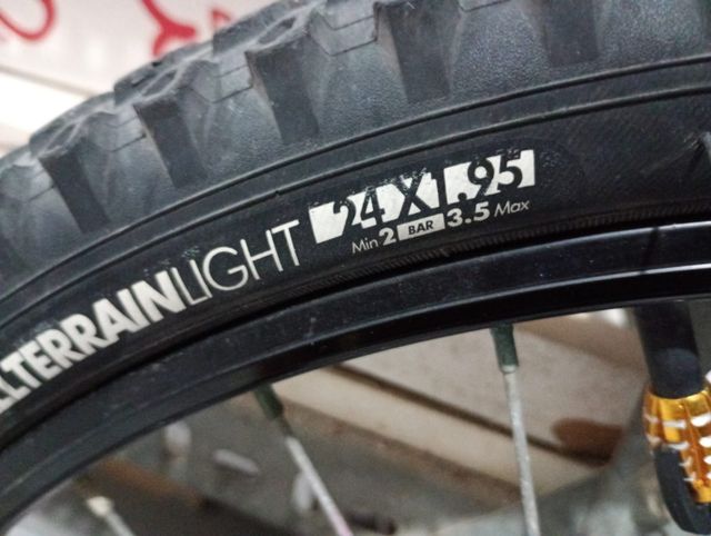 Bicicleta montaña niño en muy buen estado.