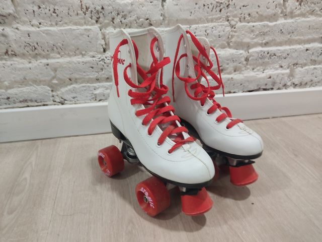 Patines Atomic 4 ruedas blancos