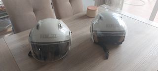 2 Cascos Helix Blancos