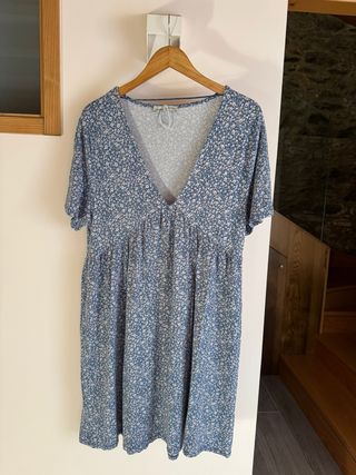 Vestido corto Pull&Bear flores XL