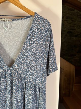 Vestido corto Pull&Bear flores XL