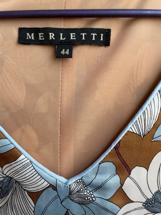 Vestido floral Merletti tamanho 44