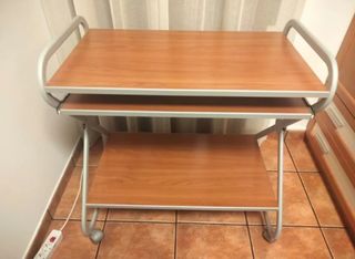 URGE VENTA ( por mudanza)
Mesa ordenador 2 niveles