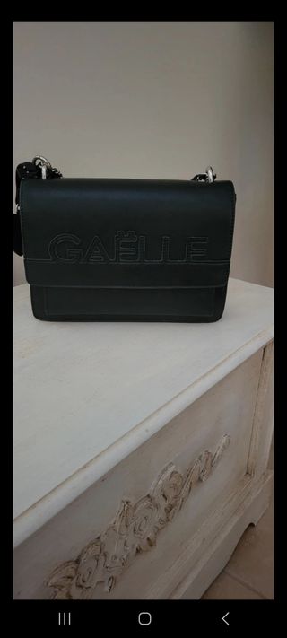 Borsa Gaelle nera tracolla