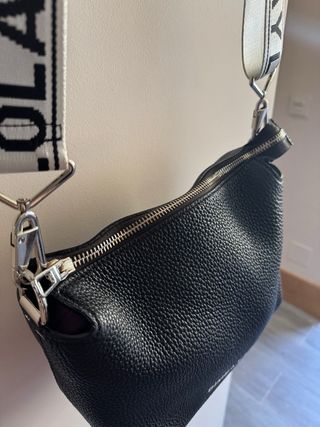 Bolso Bimba y Lola piel bandolera negro