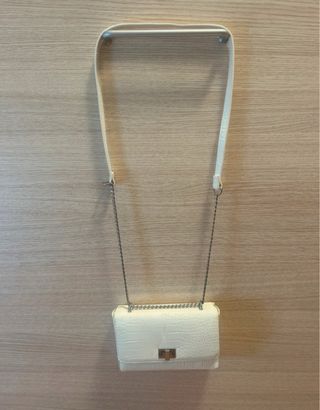 Bolso bandolera blanco Stradivarius