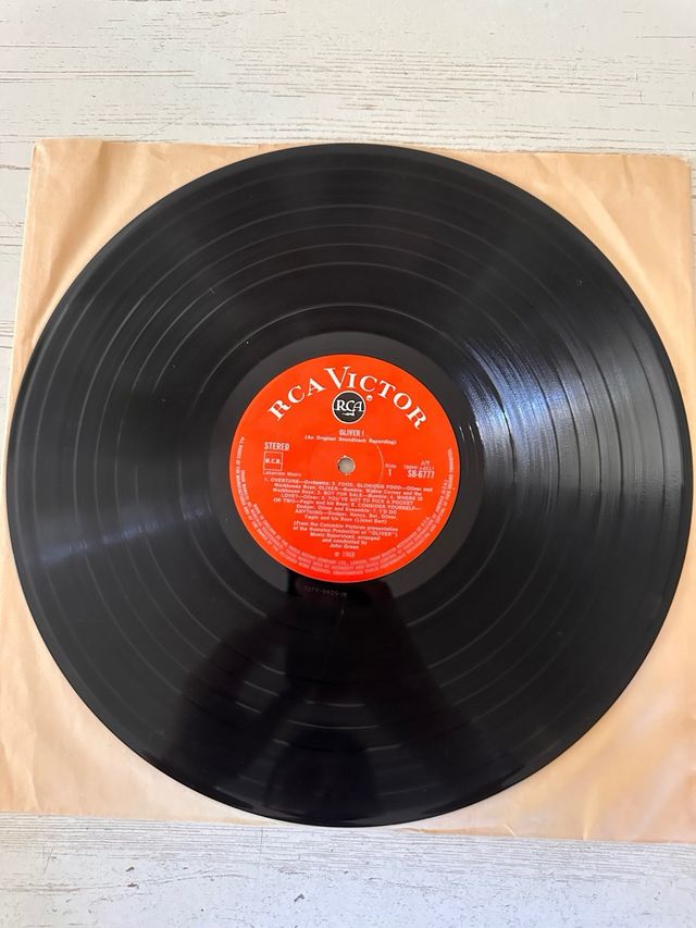 Vinilo Oliver & Libro