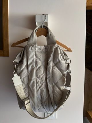 Bolso Bimba y Lola beige acolchado