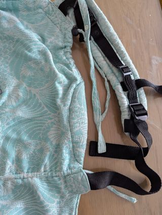 Mochila portabebés Mint