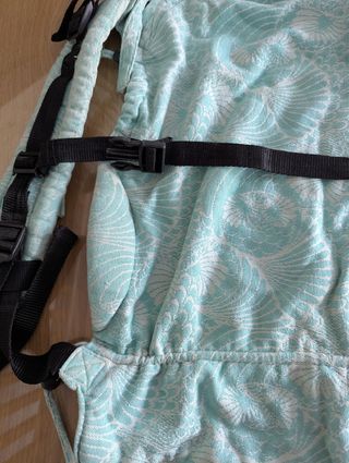 Mochila portabebés Mint