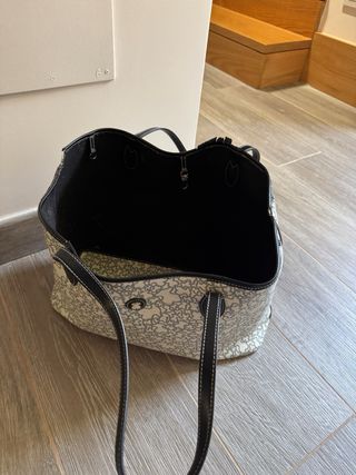 Bolso Tous tote blanco y negro (Leer descripción)