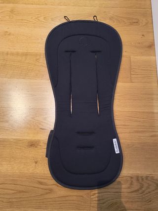 Bugaboo Bee 5: Silla paseo granate + capazo