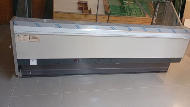 Vitrina refrigerada carnicería