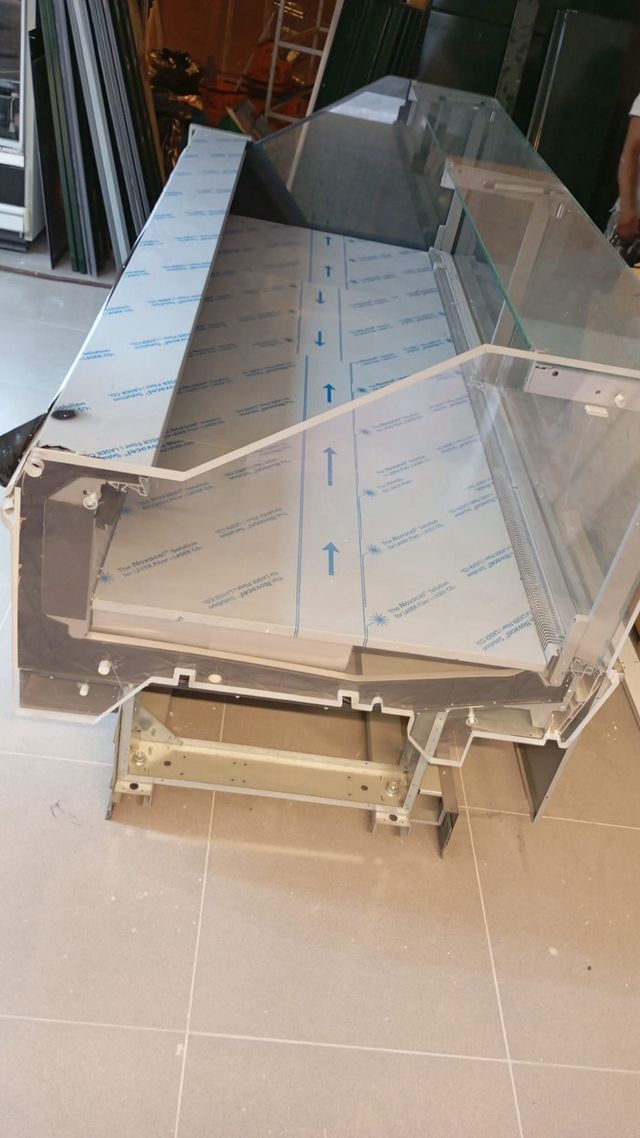 Vitrina refrigerada carnicería